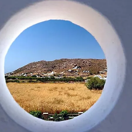 מלון Manolis Naxos City